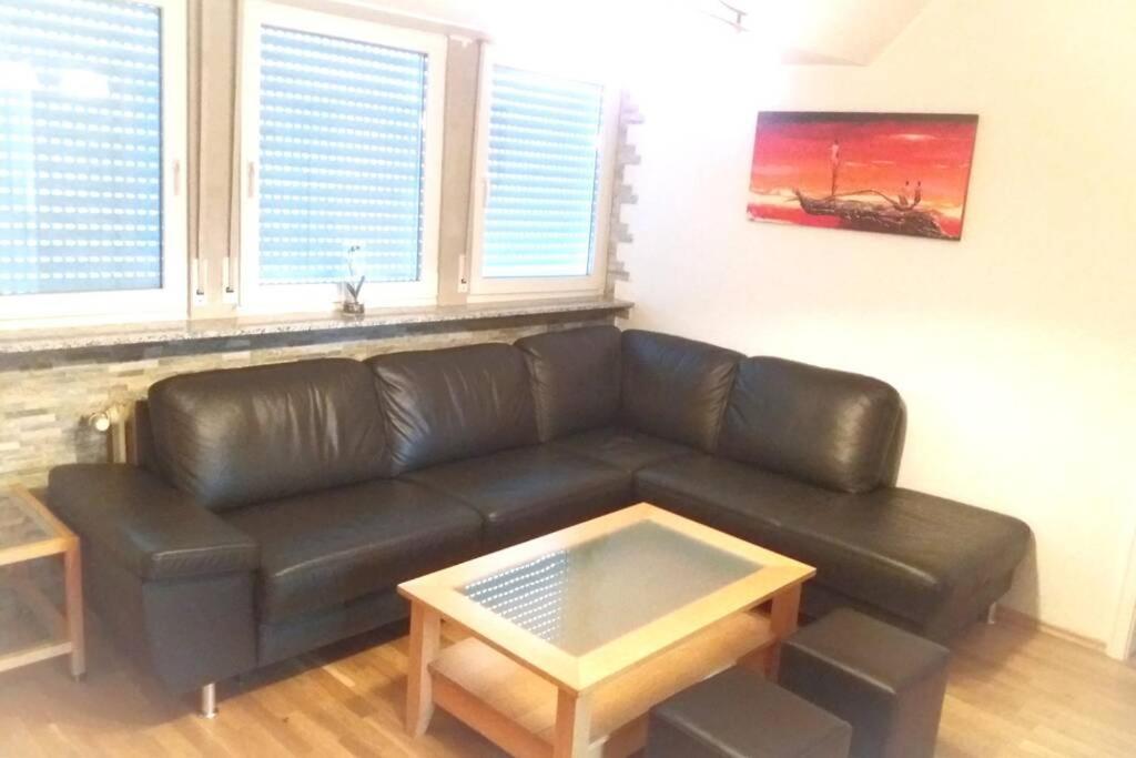 Neue, Helle Wohnung In Ludwigsburg, Nah Am Schloss 외부 사진